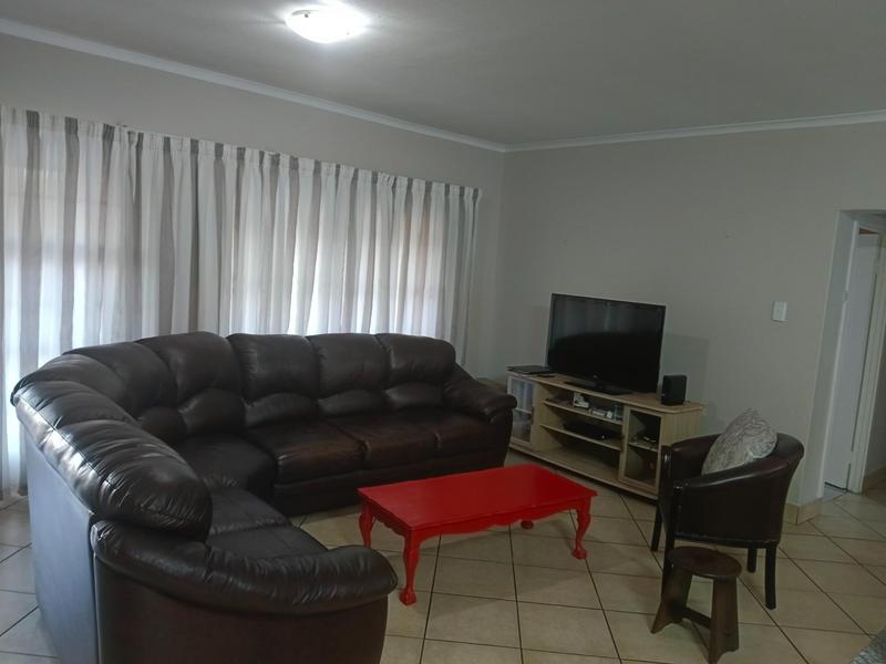 3 Bedroom Property for Sale in Vaalpark Free State